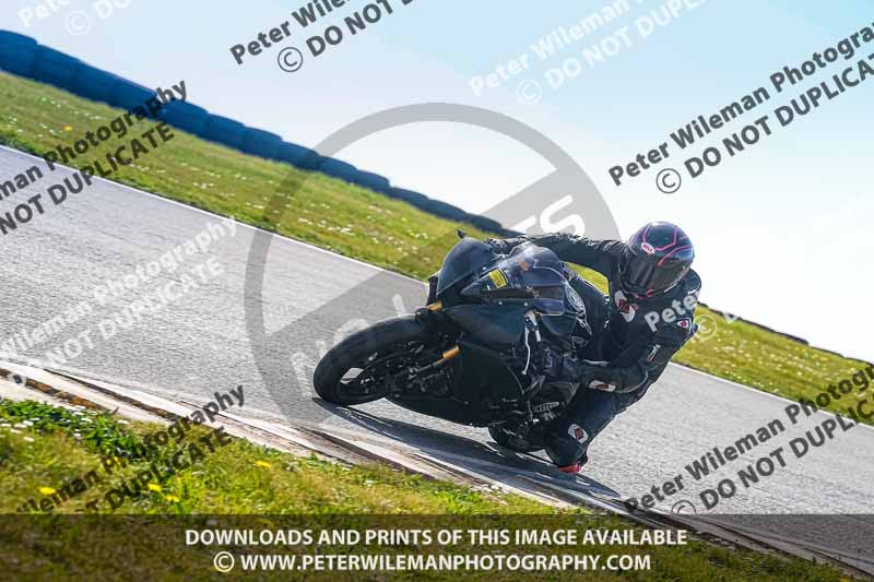 anglesey no limits trackday;anglesey photographs;anglesey trackday photographs;enduro digital images;event digital images;eventdigitalimages;no limits trackdays;peter wileman photography;racing digital images;trac mon;trackday digital images;trackday photos;ty croes